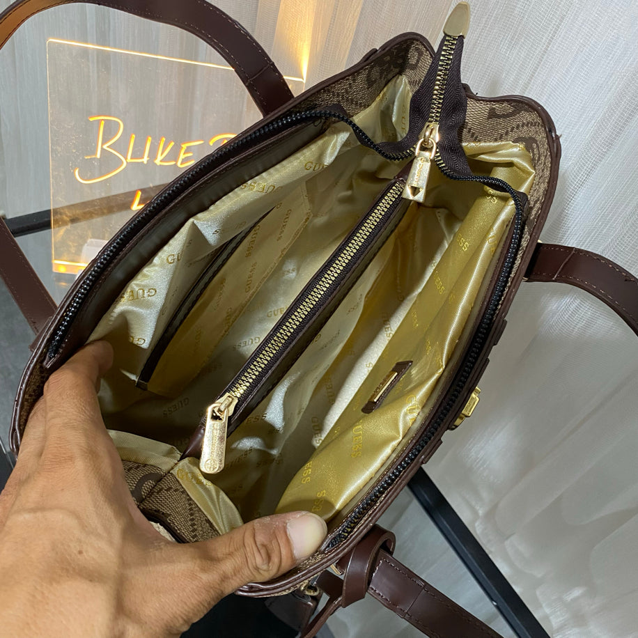 Premium Guess Erenia 4G